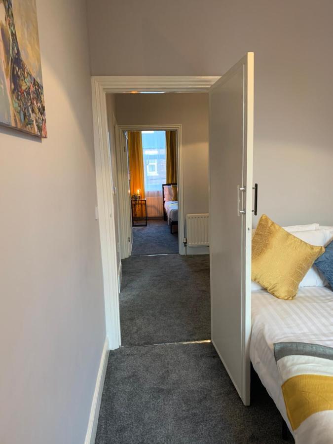 ניוקאסל Heaton-Beautiful 3 Double Bedrooms Sleeps 6 Free Parking And Wifi מראה חיצוני תמונה
